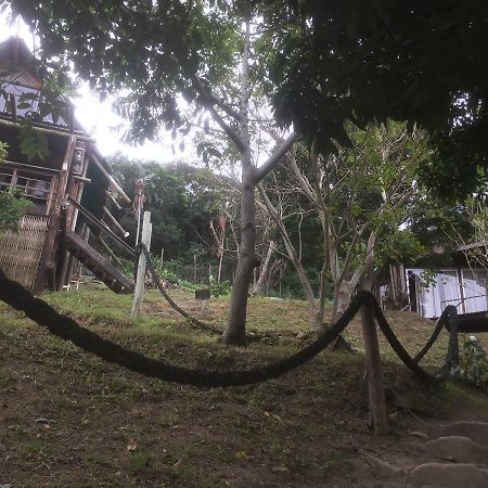 Amapondo Backpacker Lodge Port Saint Johnʼs 外观 照片